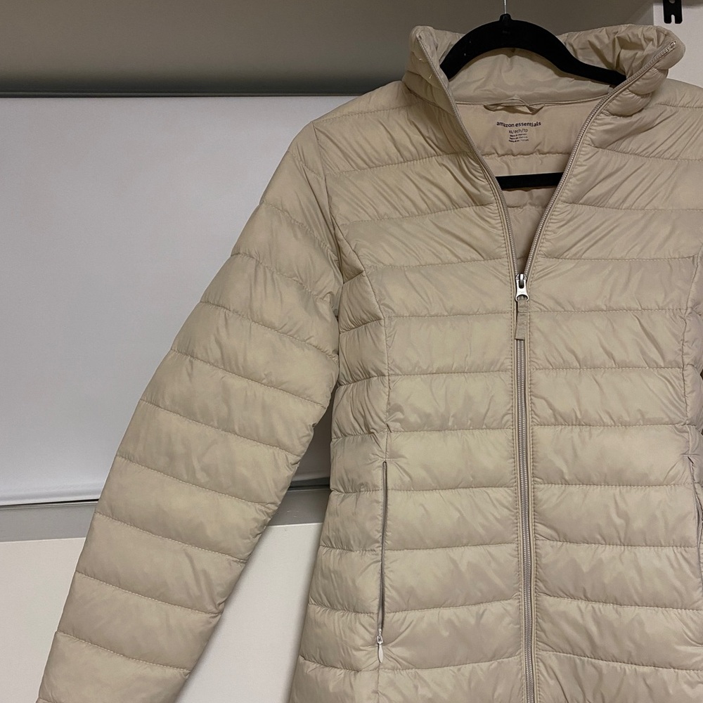 Puffer Jacket - Picture 2 of 6